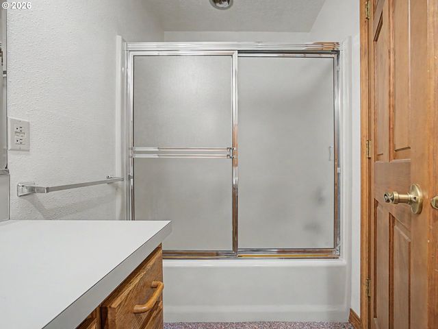 41202 Se TRUBEL Rd, Sandy, OR 97055