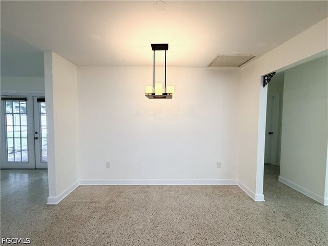 1637 S Mayfair RD, Fort Myers, FL 33919
