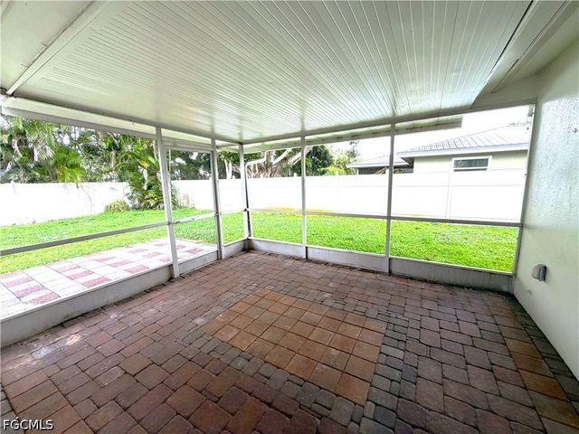 1637 S Mayfair RD, Fort Myers, FL 33919
