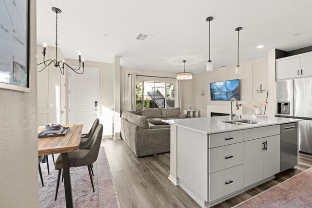 304 Sweet Place, Fallbrook, CA 92028