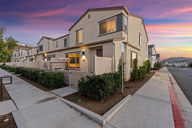 304 Sweet Place, Fallbrook, CA 92028