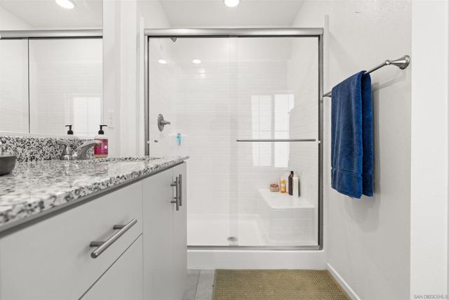 304 Sweet Place, Fallbrook, CA 92028