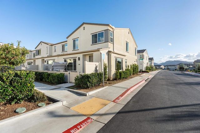 304 Sweet Place, Fallbrook, CA 92028