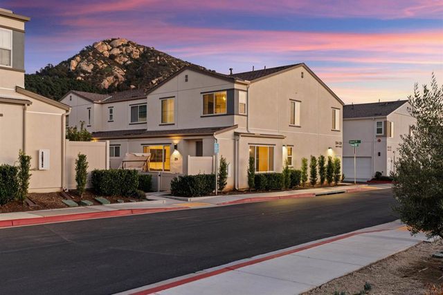 304 Sweet Place, Fallbrook, CA 92028