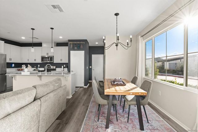 304 Sweet Place, Fallbrook, CA 92028