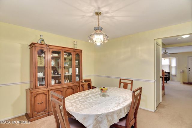 72 Carriage Lane, Englishtown, NJ 07726