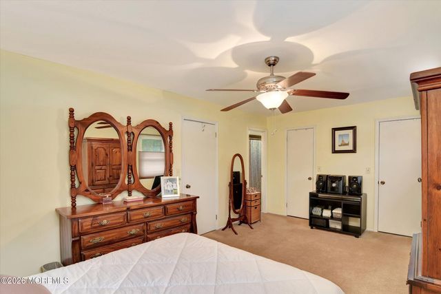 72 Carriage Lane, Englishtown, NJ 07726