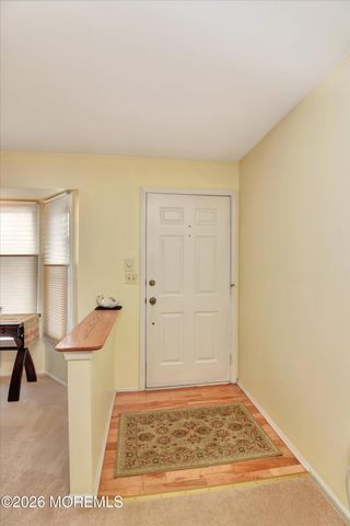 72 Carriage Lane, Englishtown, NJ 07726