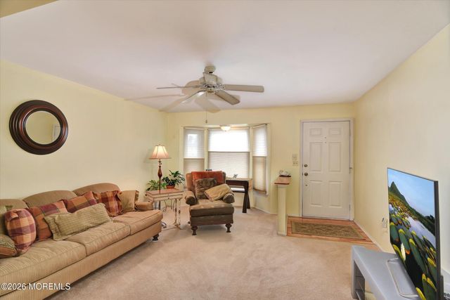 72 Carriage Lane, Englishtown, NJ 07726