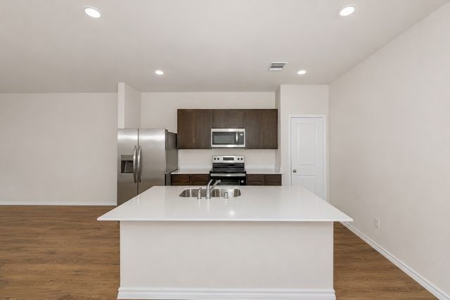 725 Cloverwood Drive, Princeton, TX 75407