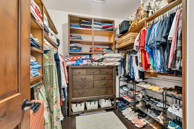 4030 N Goldenrod Ct, Maize, KS 67101