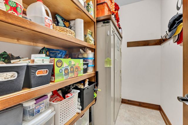 4030 N Goldenrod Ct, Maize, KS 67101