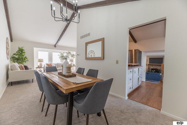 310 Brooks Place, Bellevue, NE 68005