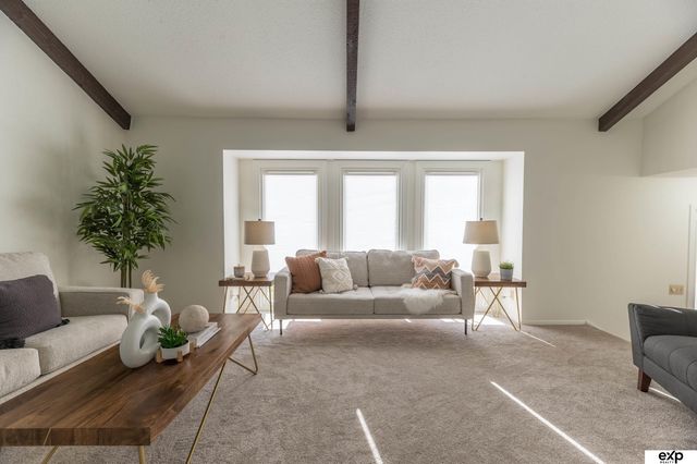 310 Brooks Place, Bellevue, NE 68005