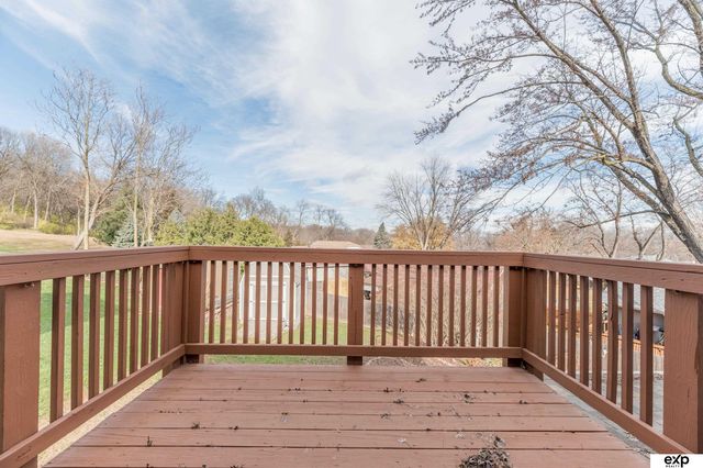 310 Brooks Place, Bellevue, NE 68005