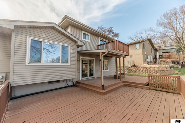 310 Brooks Place, Bellevue, NE 68005