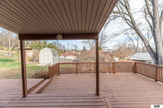 310 Brooks Place, Bellevue, NE 68005