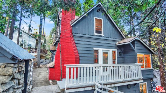 26776 Ca-189, Blue Jay, CA 92317