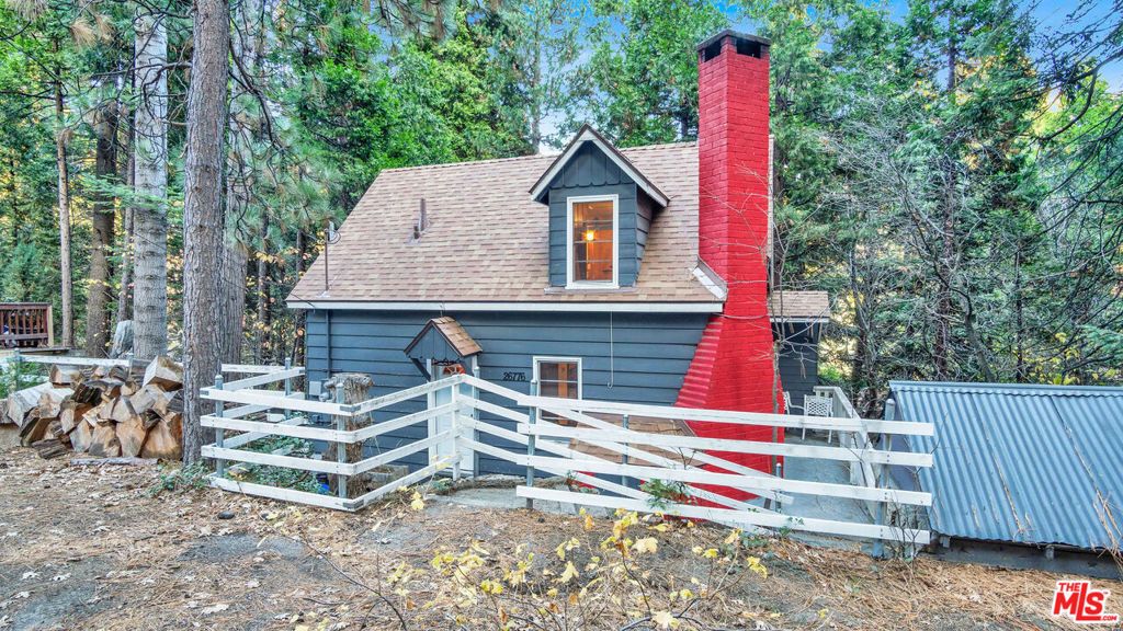 26776 Ca-189, Blue Jay, CA 92317