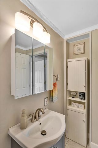 11414 Joseph St, North Huntingdon, PA 15642