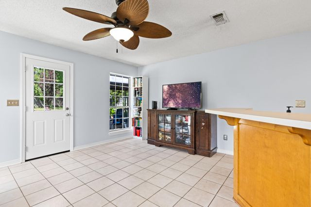 209 Cheyenne Run, Hallsville, TX 75650
