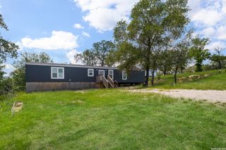 173 Rocky Ridge Dr #153, Poteet, TX 78065