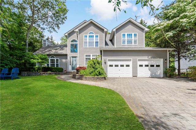 134 Wickham Road, North Kingstown, RI 02852