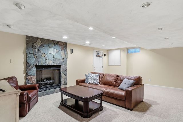 134 Wickham Road, North Kingstown, RI 02852