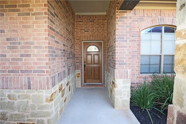 3921 Sapphire LOOP, Round Rock, TX 78681