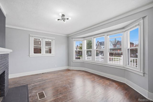 4031 Pasadena Street, Detroit, MI 48238