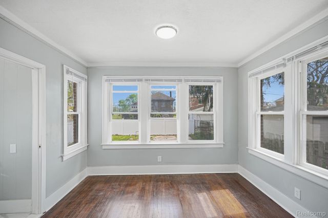 4031 Pasadena Street, Detroit, MI 48238