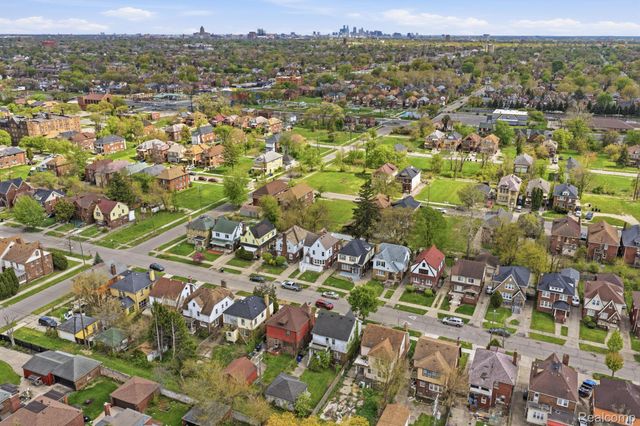 4031 Pasadena Street, Detroit, MI 48238