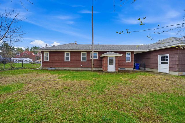 58 President Road, Manchester, NH 03103