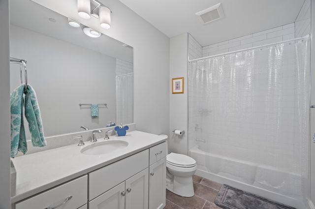 32 Willey Creek Rd Unit 303, Exeter, NH 03833