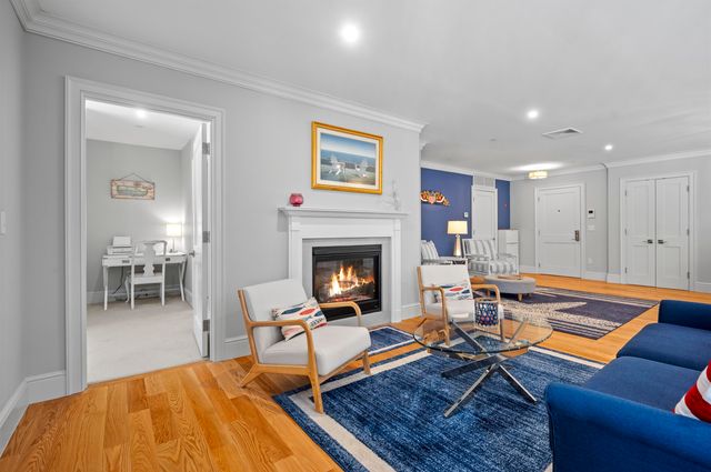 32 Willey Creek Rd Unit 303, Exeter, NH 03833