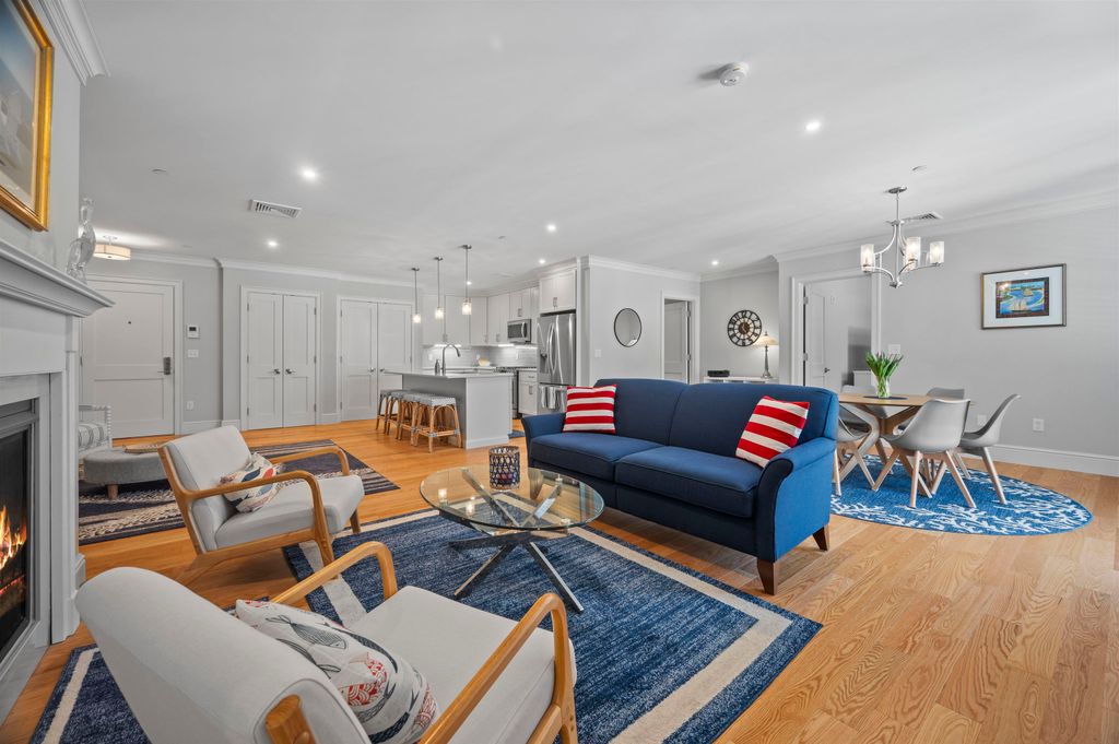 32 Willey Creek Rd Unit 303, Exeter, NH 03833
