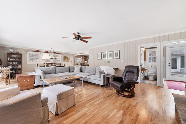 116 W Hill Street, Leland, MI 49654