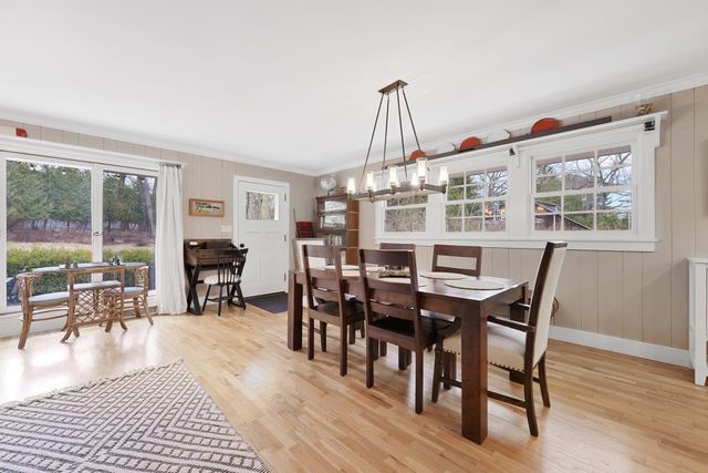 116 W Hill Street, Leland, MI 49654