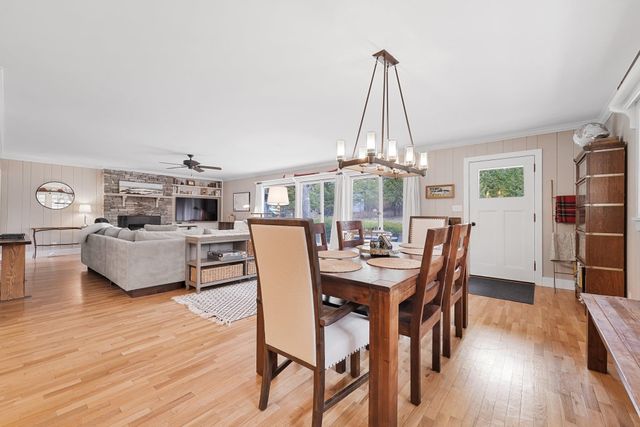 116 W Hill Street, Leland, MI 49654