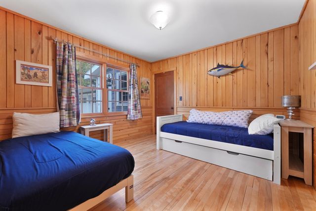 116 W Hill Street, Leland, MI 49654