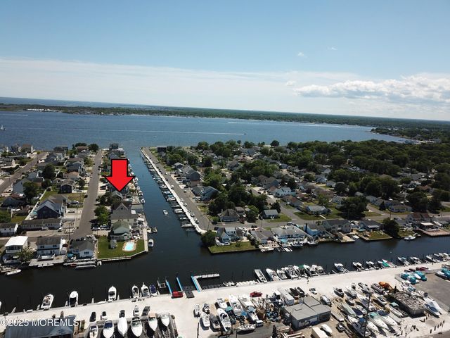 100 Waldron Road, Toms River, NJ 08753