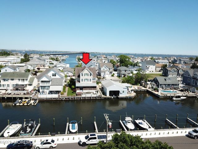 100 Waldron Road, Toms River, NJ 08753