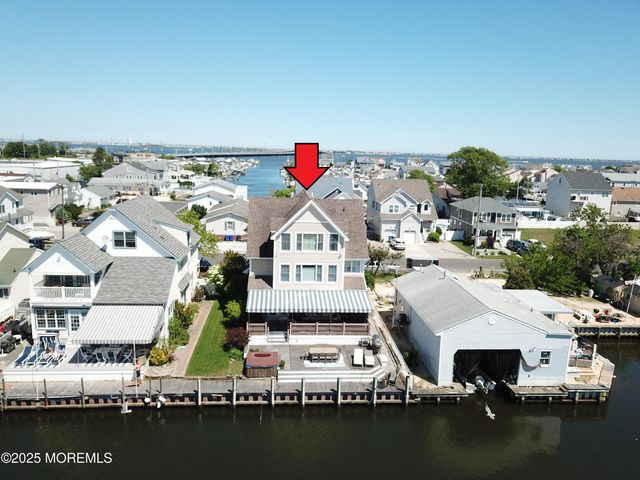 100 Waldron Road, Toms River, NJ 08753