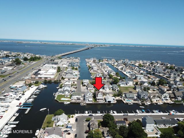100 Waldron Road, Toms River, NJ 08753