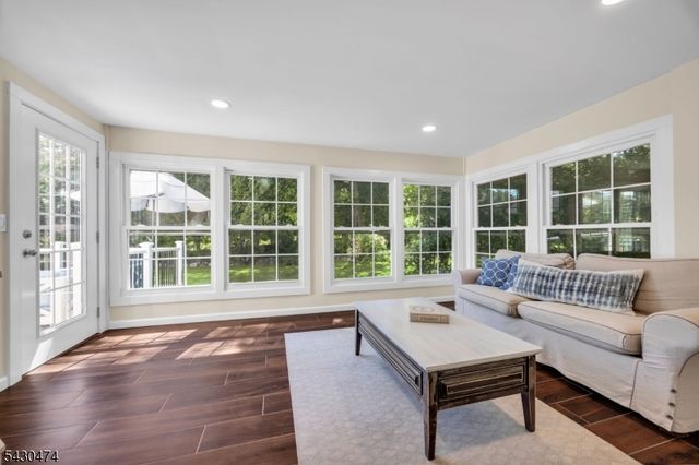 935 Minisink Way, Westfield Town, NJ 07090
