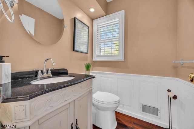 935 Minisink Way, Westfield Town, NJ 07090