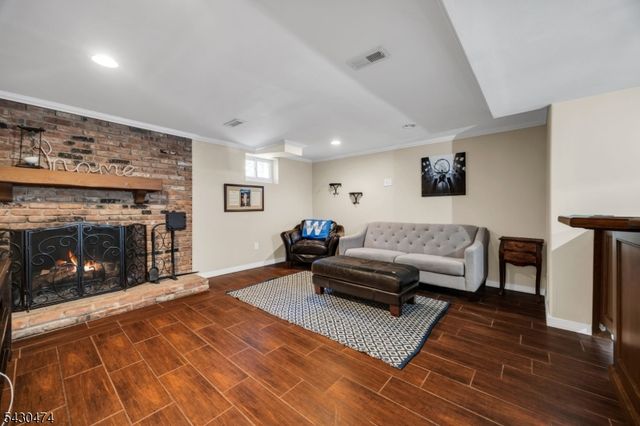 935 Minisink Way, Westfield Town, NJ 07090