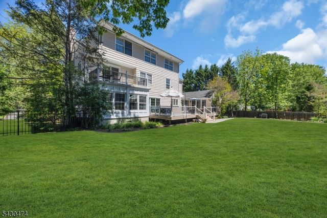 935 Minisink Way, Westfield Town, NJ 07090