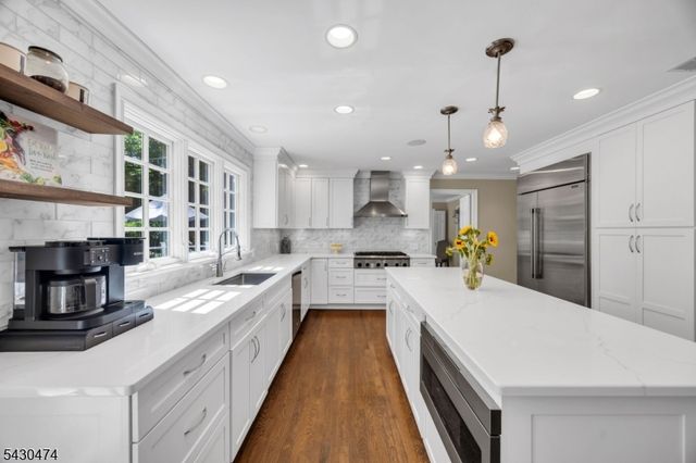 935 Minisink Way, Westfield Town, NJ 07090