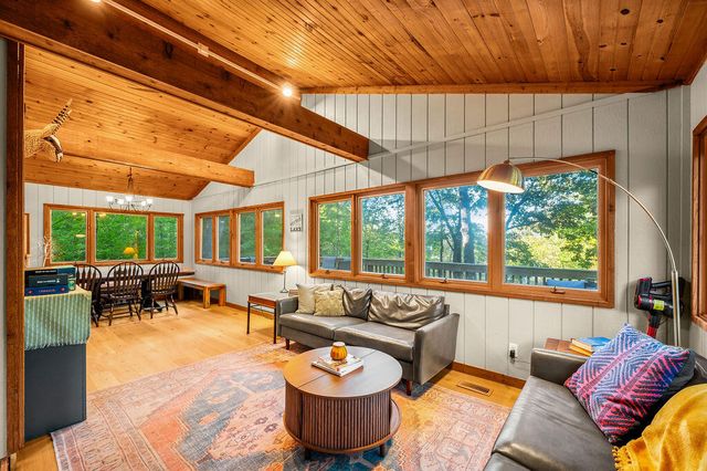 11008 Corey Lake Road, Three Rivers, MI 49093